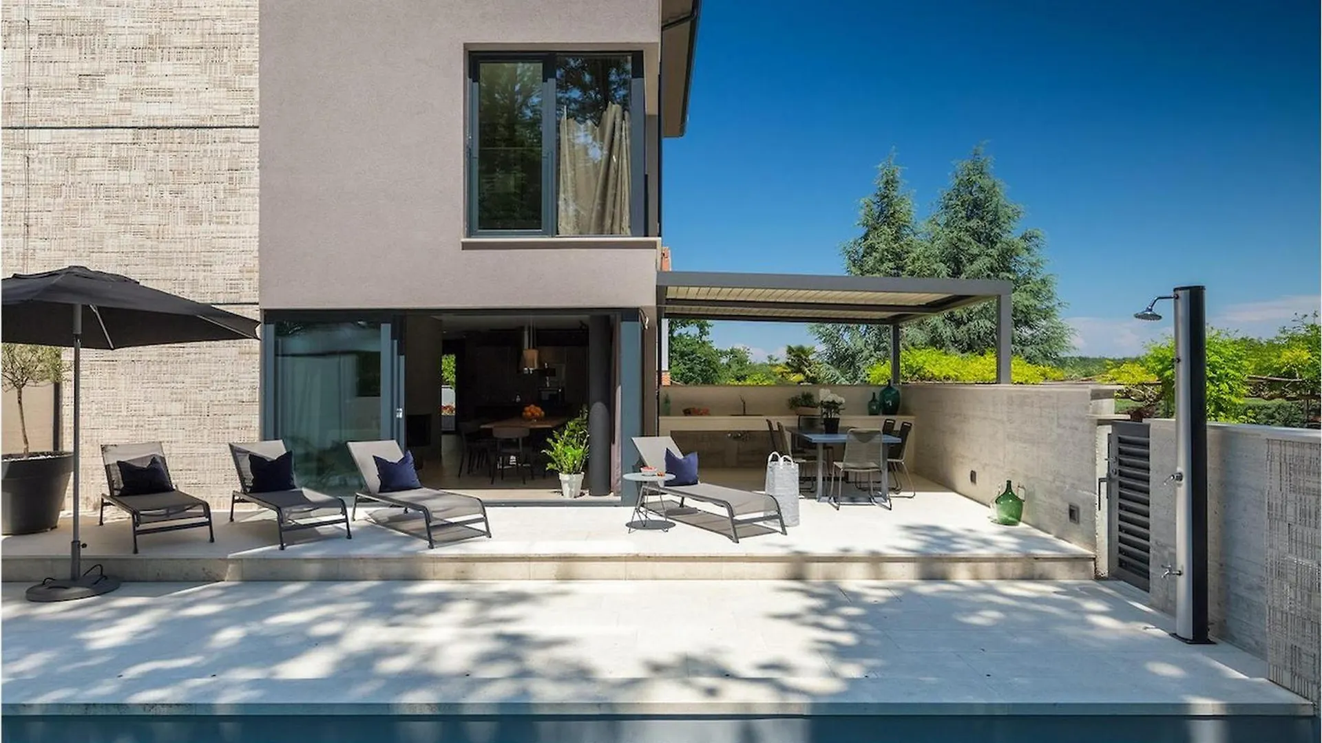 Villa Oliva 2 ウマグ